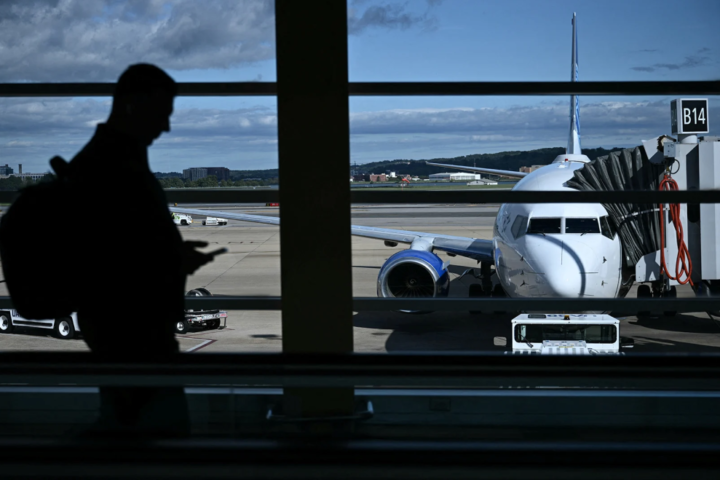 Flights between Bangladesh and Pakistan resume after a 12-year hiatus