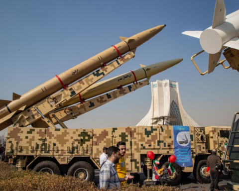 Iran: Nuclear negotiations with conditions, and refusal to negotiate on missiles