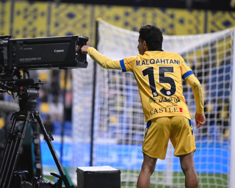 Mohammed Al-Qahtani leads Al-Taawoun to victory in the Saudi Roshan League