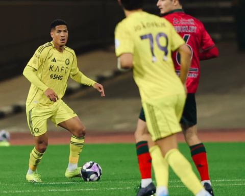 جدل ركلة جزاء النصر والخلود: خبير تحكيمي يحسم الأمر