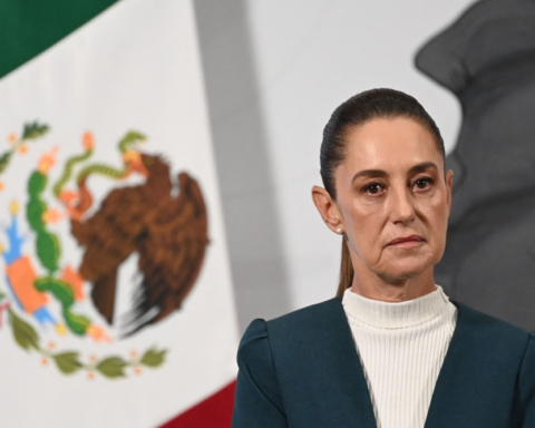 Mexico warns of a crisis in Cuba due to potential US tariffs