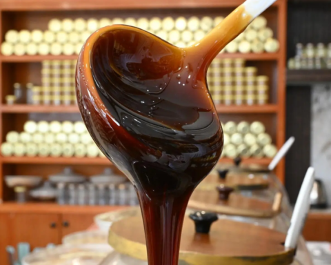 Honey and Haneeth in Asir: A story of authentic Saudi heritage and a unique taste