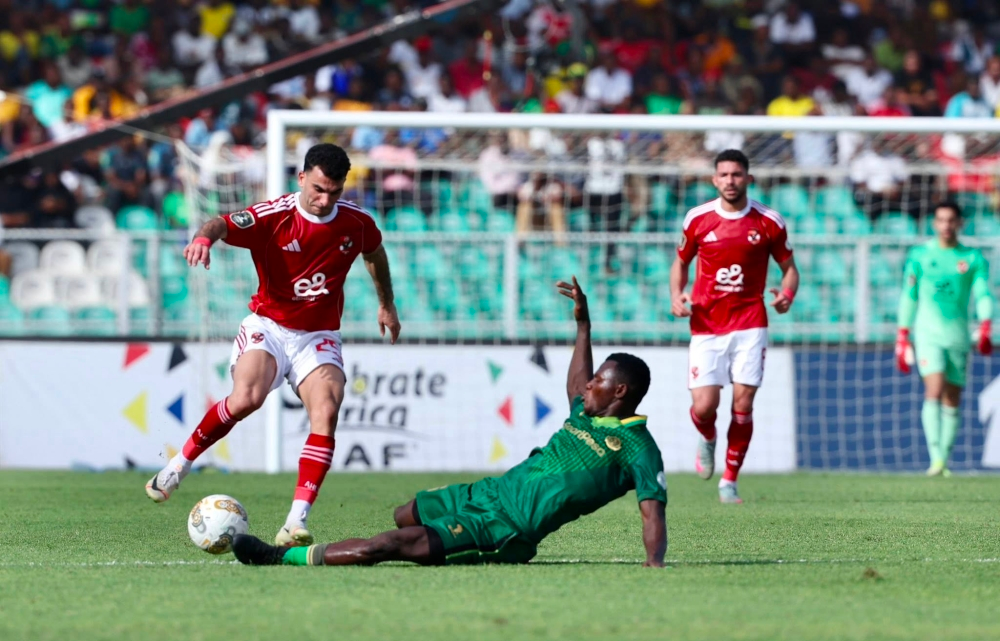 الأهلي يتعادل مع يانغ أفريكانز ويقترب من ربع نهائي الأبطال