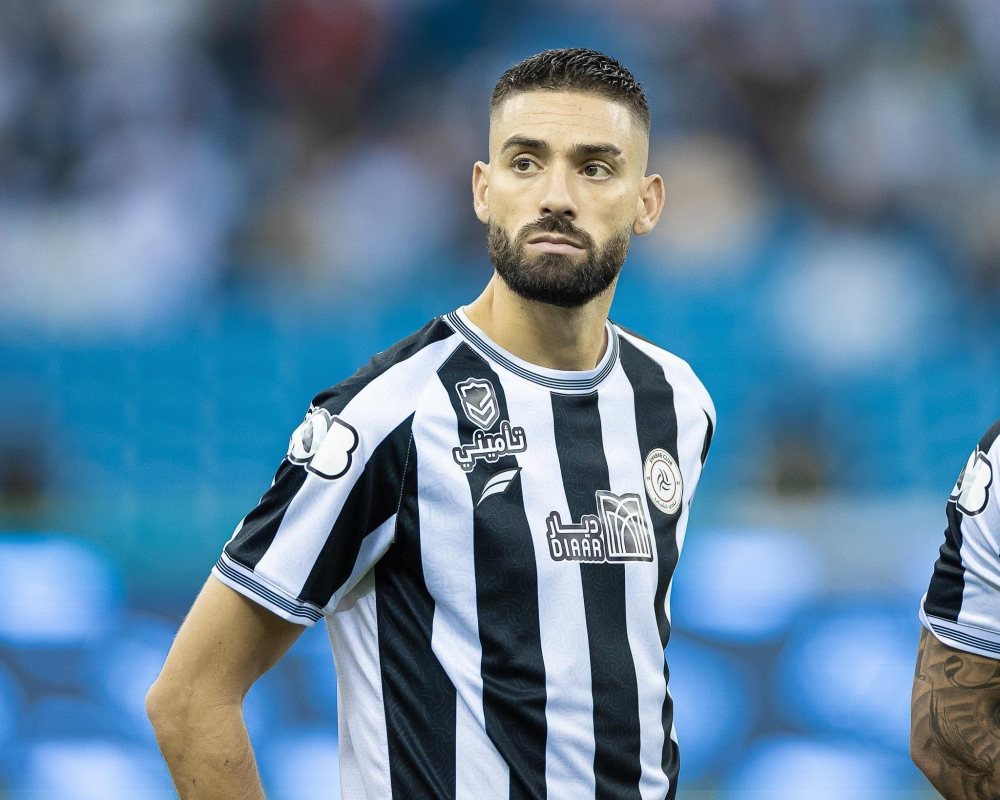 The youth team coach decides Carrasco's fate and reveals his future with the team