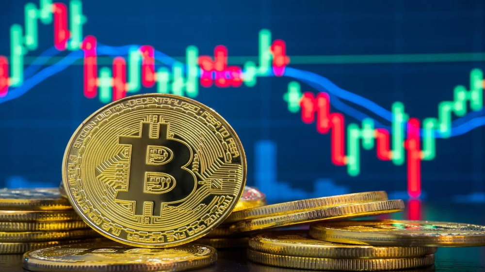 Bitcoin Price Decline: Analyzing the Reasons and the Impact of the Global Economy