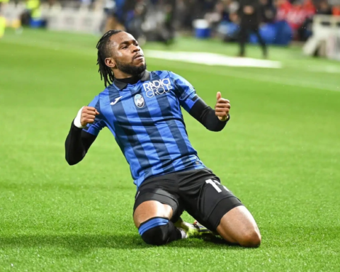 أتلتيكو مدريد يحسم صفقة إديمولا لوكمان نجم أتالانتا