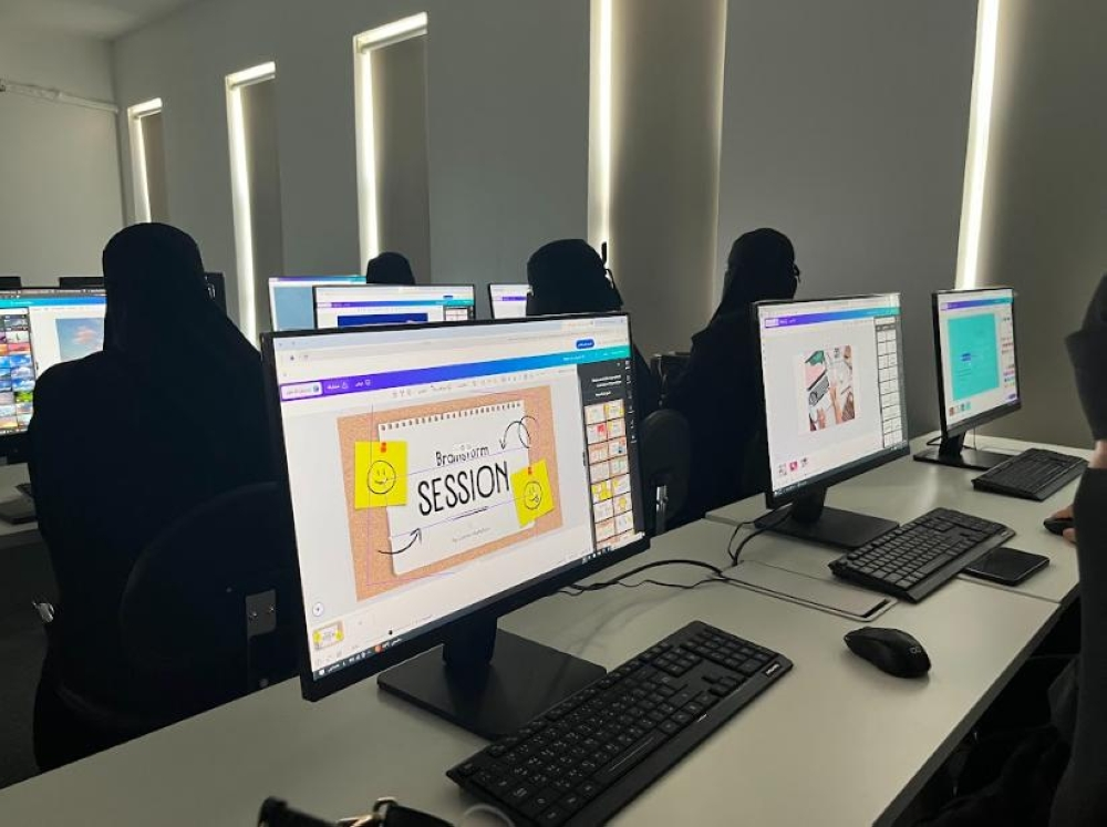 مبادرة بُناة: البنك العربي الوطني وتمكين الشباب بسوق العمل