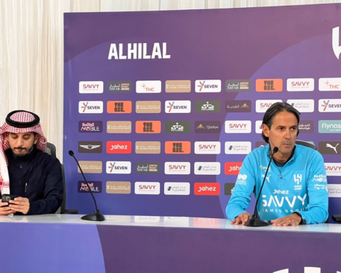 موقف خيسوس من انتقال بنزيما إلى الهلال.. حقيقة المفاوضات