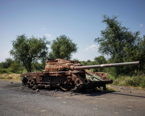 British warning against travel to Tigray amid fears of renewed war