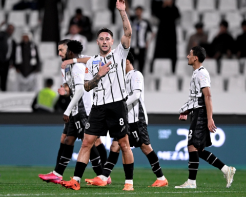 Al-Shabab defeats Al-Fayha 1-0 and continues its winning streak in the Roshan League