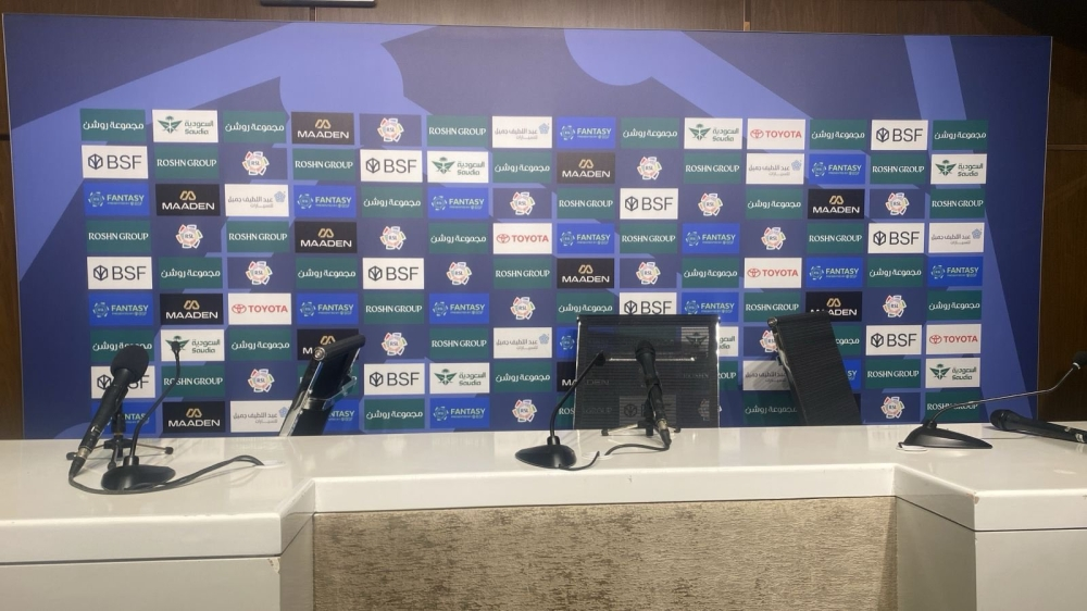 مقاطعة النصر للإعلام: كاسترو يغيب عن مؤتمر الرياض بأمر الإدارة