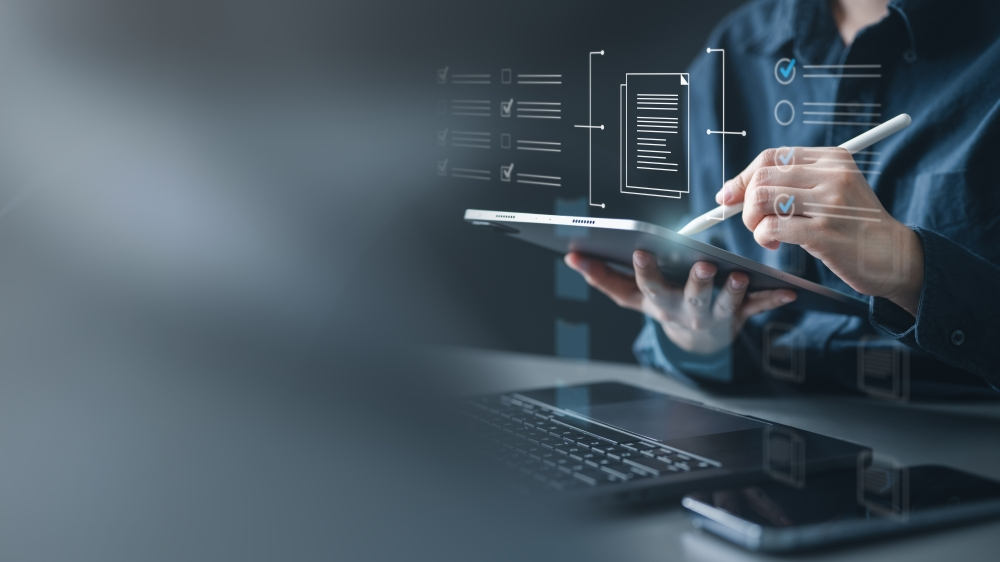 ضوابط المحتوى المحلي الجديدة: شفافية أكبر ودعم للصناعة السعودية