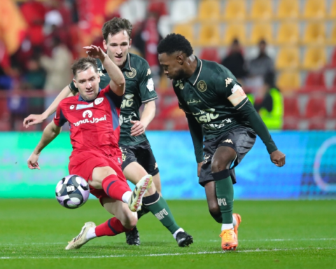 ضمك والخلود: تعادل سلبي في صراع الهروب من الهبوط بدوري روشن