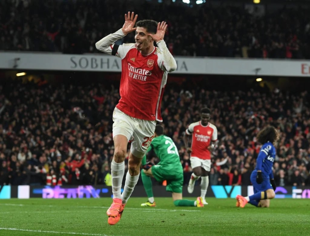 أرسنال إلى نهائي كأس الرابطة بعد فوزه على تشيلسي في ديربي لندن