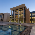 برنامج رائدات العلوم: جامعة الأميرة نورة تمكّن الخريجات للمستقبل