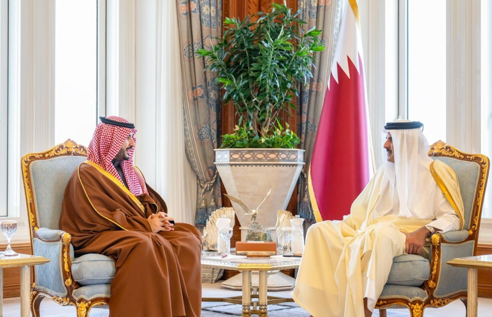 Saudi Defense Minister and Qatari Emir discuss regional security and cooperation