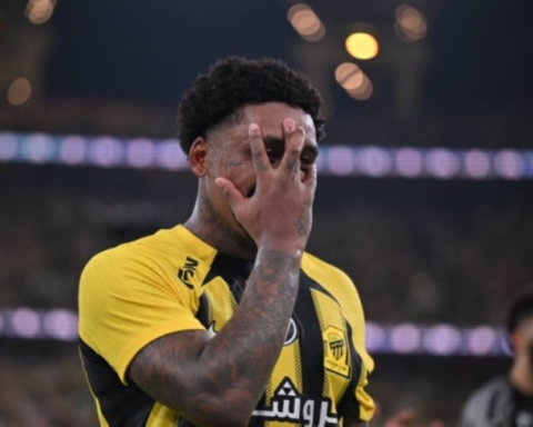 Bergwijn's stance on the Al-Ittihad vs. Al-Nassr derby in the Roshan League