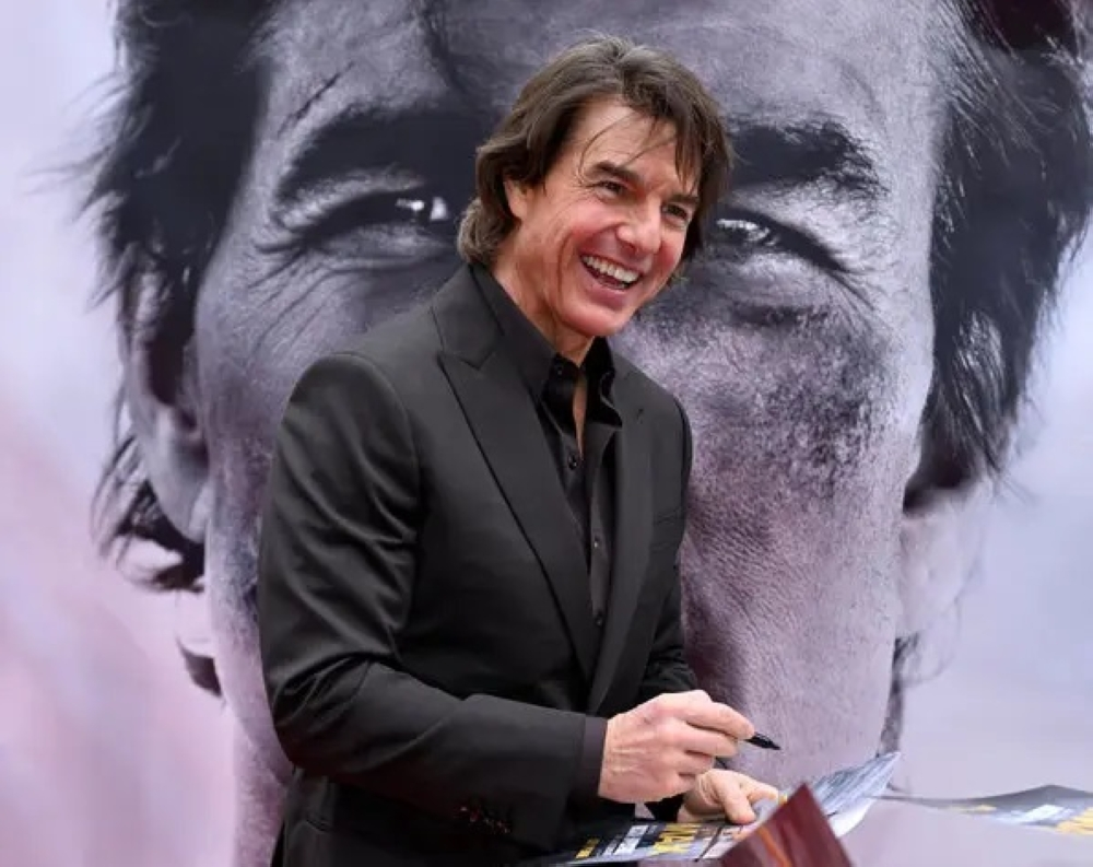 توم كروز يغادر لندن بسبب جرائم السطو.. هجرة جماعية للمشاهير