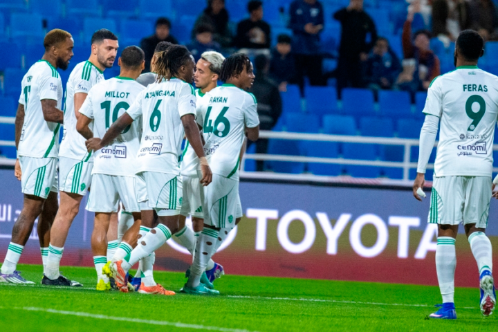 Al-Ahli's lineup against Al-Hazm in the Roshan League and the return of Demiral