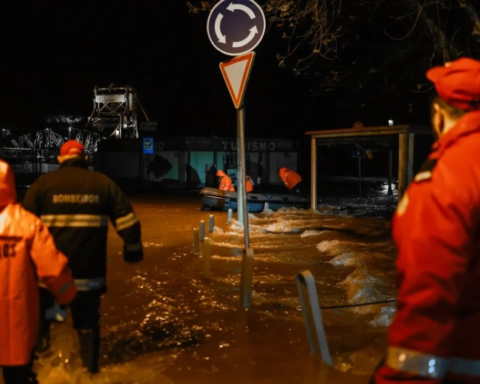 فيضانات البرتغال: إنذار أحمر وإخلاء للسكان بسبب العاصفة ليوناردو