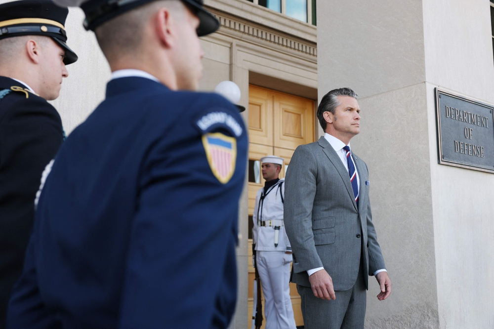 The absence of the US Secretary of Defense from the NATO meeting: reasons and repercussions