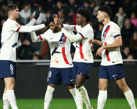 كلاسيكو فرنسا: موعد مباراة باريس سان جيرمان ومارسيليا