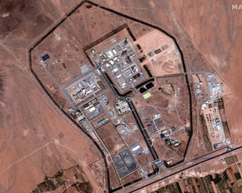 US-Iran talks: Signs of a breakthrough in the nuclear issue through Omani mediation