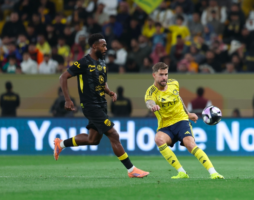 جدل ركلة جزاء الاتحاد والنصر: خبير تحكيمي يكشف الحقيقة