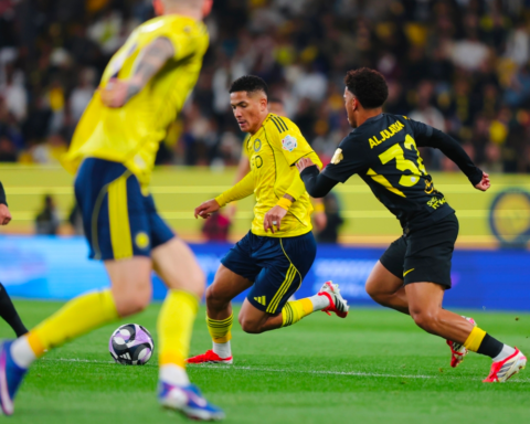 النصر يهزم الاتحاد 2-0 في كلاسيكو دوري روشن السعودي