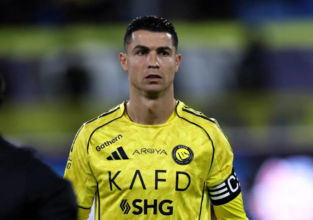 Al-Nassr targets Salah and Fernandez to succeed Ronaldo in the Saudi League