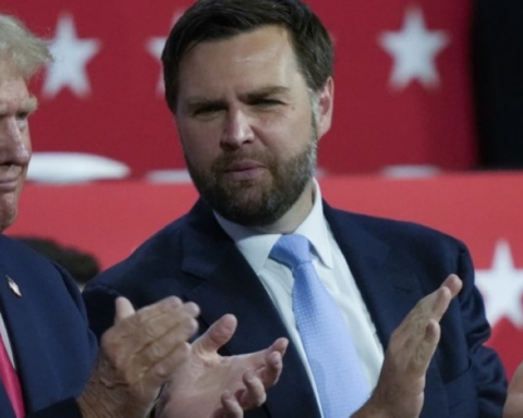 تهديد بقتل جي دي فانس.. تفاصيل الحادثة وتداعياتها السياسية