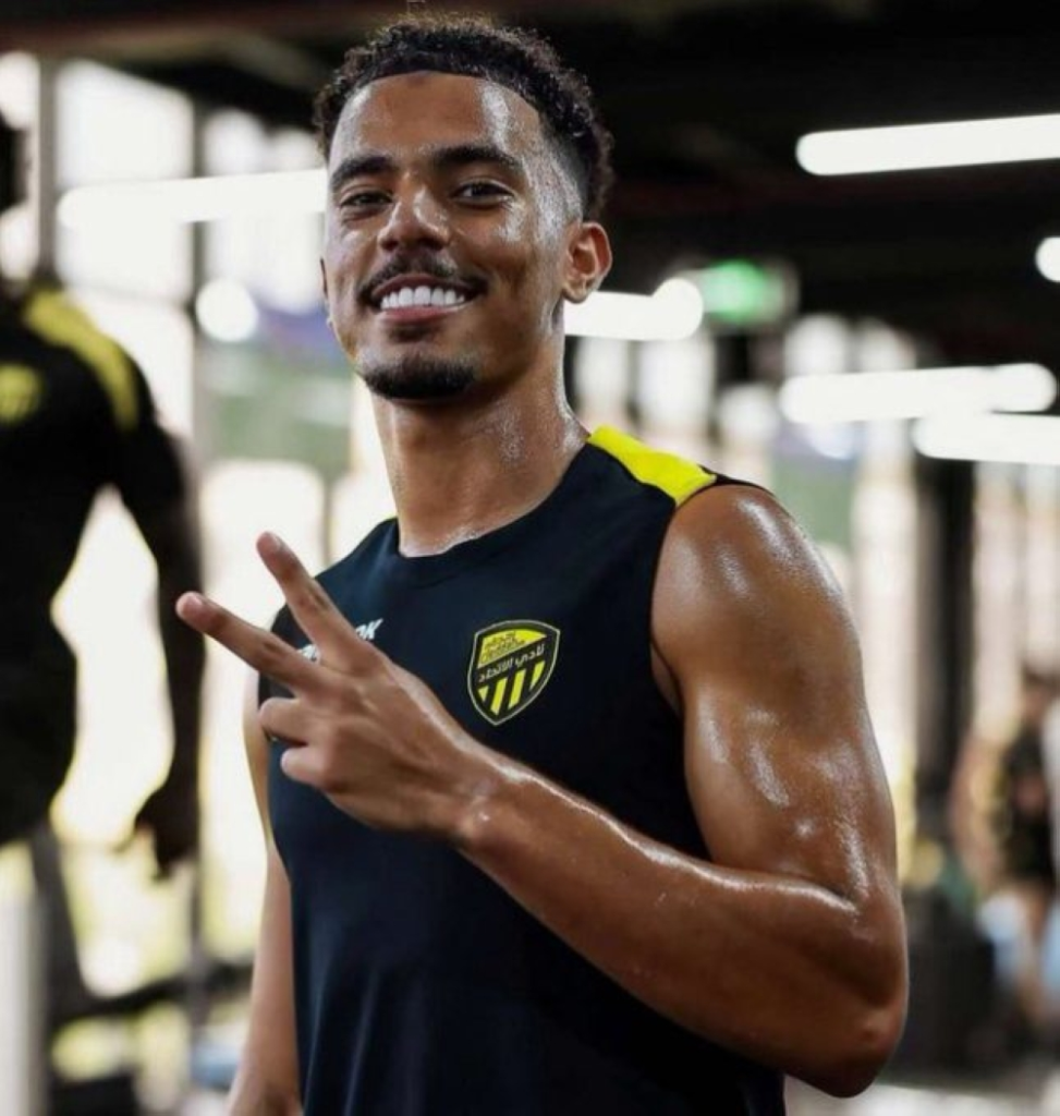 مصير الجليدان مع الاتحاد يترقب اختبارًا طبيًا قبل لقاء الغرافة