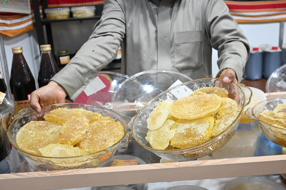 Jazan Honey Exhibition achieves record sales of more than 2 million riyals