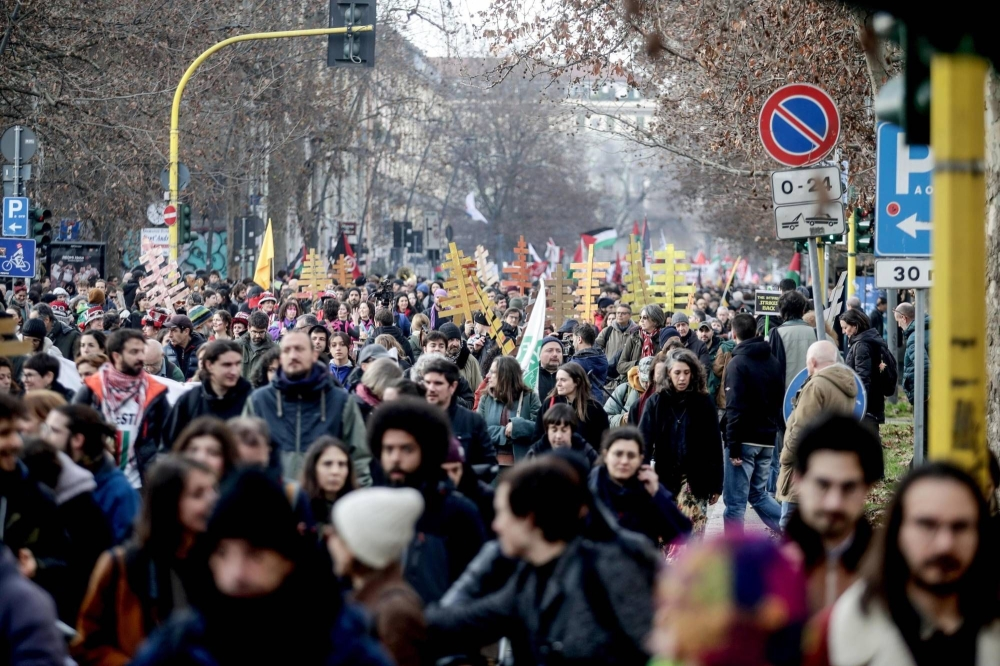 Protests surrounding the 2026 Milan Olympics: clashes and environmental concerns