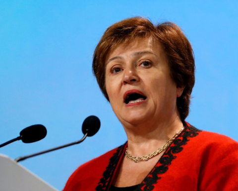 Emerging market growth is outpacing that of advanced economies - IMF