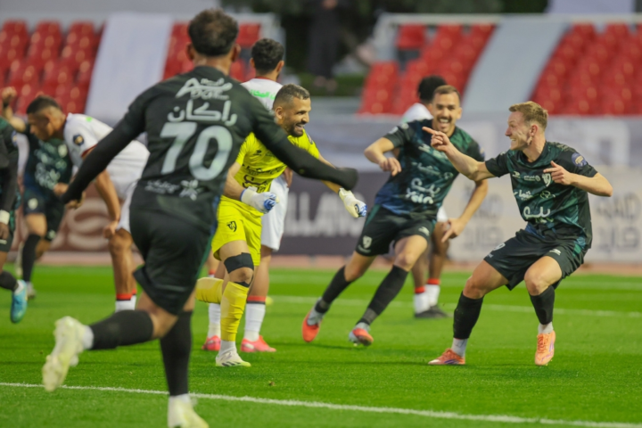 Roshan Willo League results: Al-Arabi's comeback and Al-Ta'ee's dramatic draw