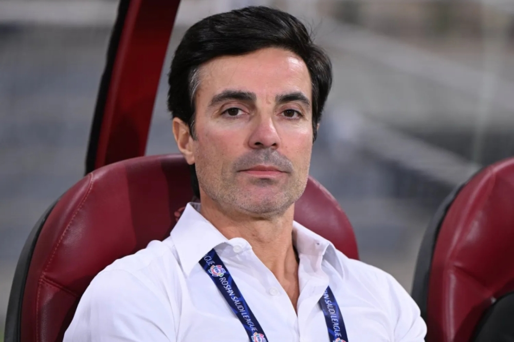 إقالة ماريو سيلفا: خامس ضحايا مقصلة دوري روشن للمحترفين