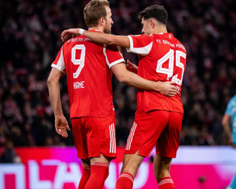 بايرن ميونخ يسحق هوفنهايم 5-1 بقيادة كين ودياز في البوندسليجا