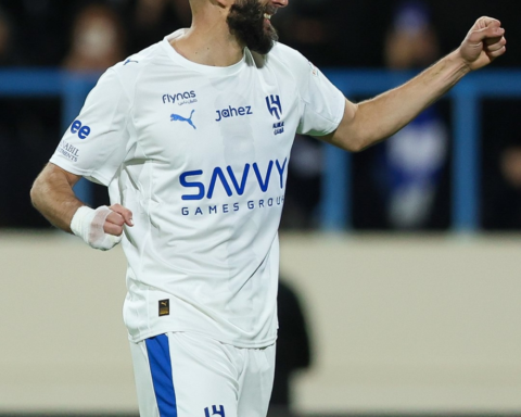 محمد نور: بنزيما اتفق مع الهلال قبل مغادرة الاتحاد