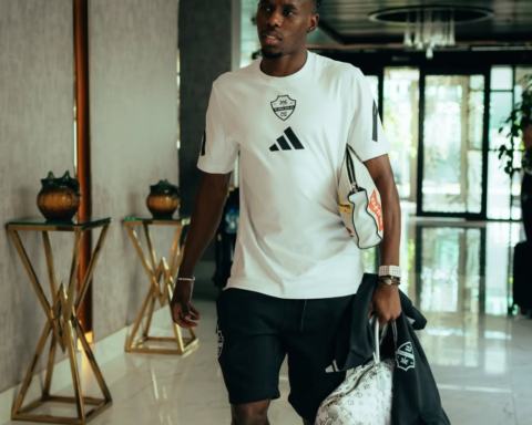 The reason for Zakaria Hawsawi's absence from the Al-Ahli vs. Al-Wahda match in the AFC Champions League