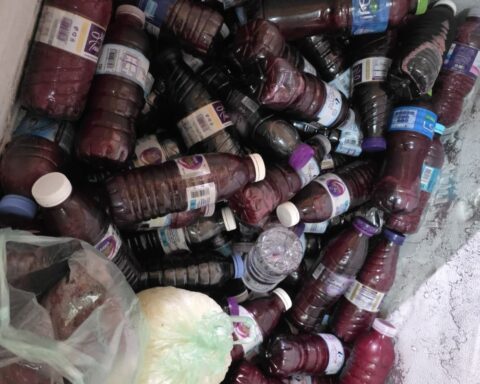 Jeddah: Illegal meat processing plants shut down and 5 tons of spoiled food confiscated