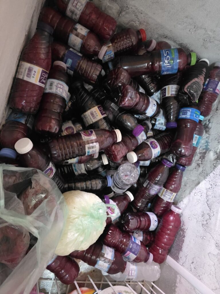 جدة: إغلاق معامل لحوم مخالفة ومصادرة 5 أطنان أغذية فاسدة