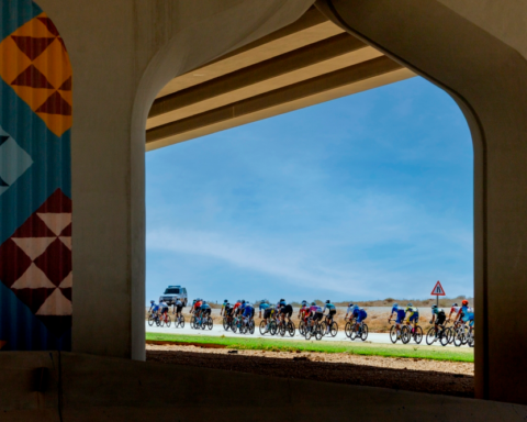 بطولة آسيا للدراجات: إندونيسيا وكازاخستان تسيطران بالقصيم