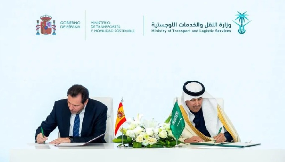 السعودية وإسبانيا.. شراكة استراتيجية لتطوير النقل الحديث