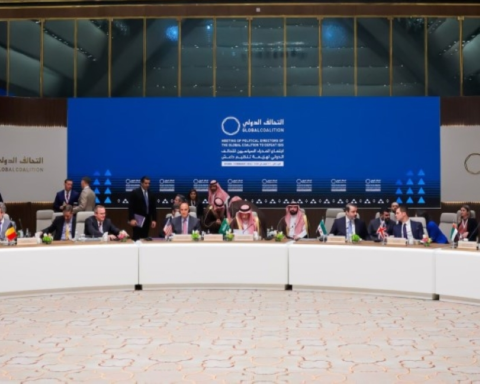 اجتماع التحالف الدولي بالرياض: أولوية لملف معتقلي داعش