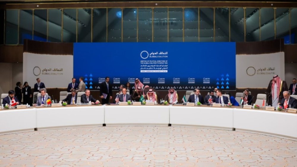 اجتماع التحالف الدولي بالرياض: أولوية لملف معتقلي داعش