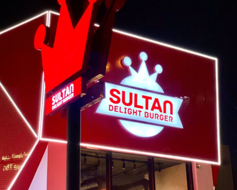 غذاء السلطان تستحوذ على البرجر البسيط بـ23.8 مليون ريال