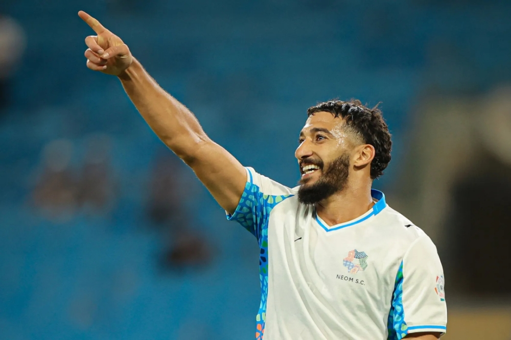 نيوم يفتقد نجمه سعيد بن رحمة أمام القادسية في دوري روشن