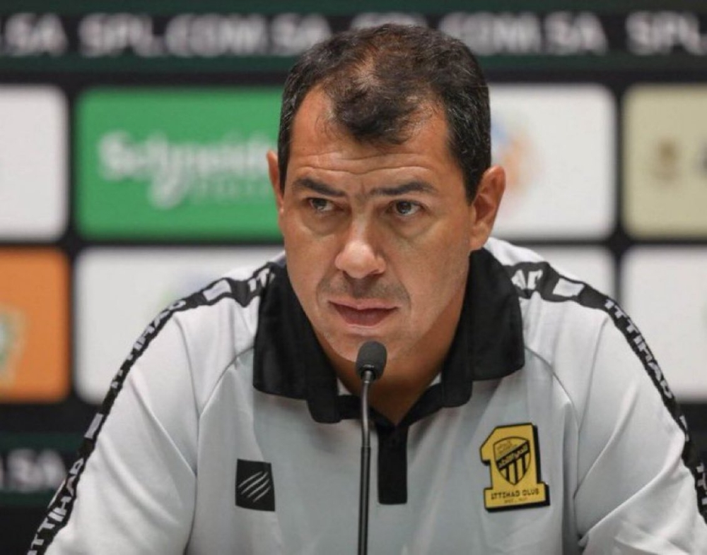 فابيو كاريلي مدربًا لضمك.. مهمة إنقاذ في دوري روشن السعودي