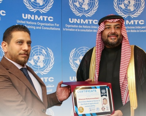 The United Nations honors the Secretary of "Reef Saudi Arabia" for his efforts in sustainable development